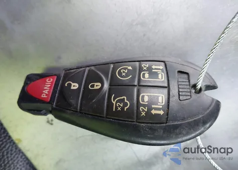 2014 Chrysler Town & Country Touring-L из США, поврежденный, VIN 2C4RC1CG3ER466712